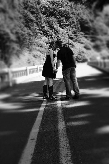 Changed Avatar... and Engagement Photos!