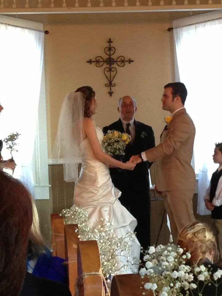 I'm back and married as Mrs. Hayes!!! :)