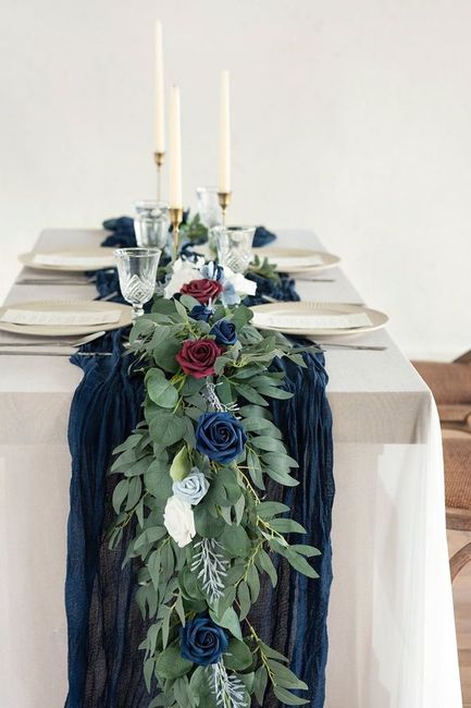 Fake garland with real flowers for centerpieces? 1