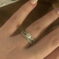 Is there a wedding band that would go with this ring? - 1