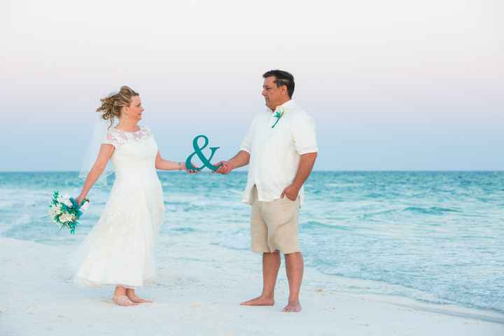 Is it okay to wear a ball gown wedding dress at a beach wedding?!