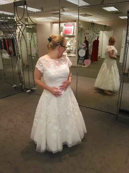 Here's my dress!! What do you guys think?