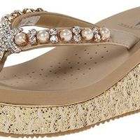 Needing dress help from beach brides