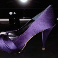 Show me your shoes, please!