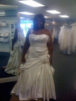 dress pic!!