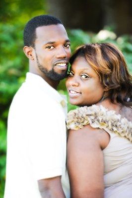 MY ENGAGEMENT PICS!!!!