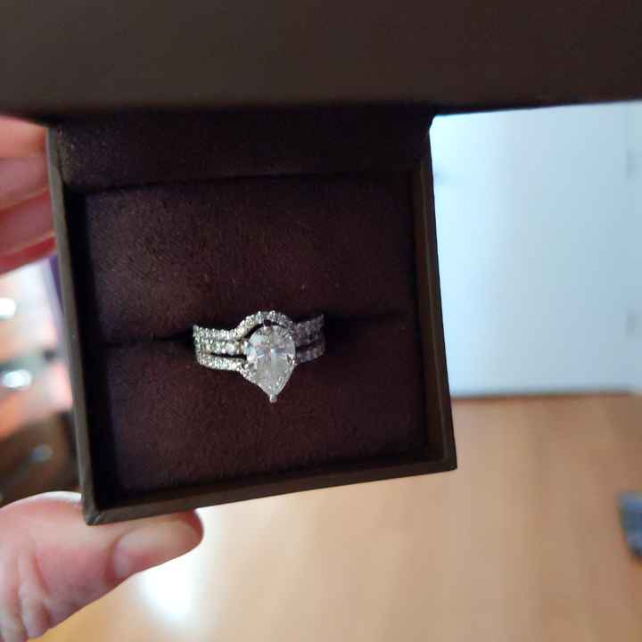 Hello.... May i See Your Solitaires? - 1