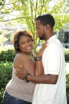 MY ENGAGEMENT PICS!!!!