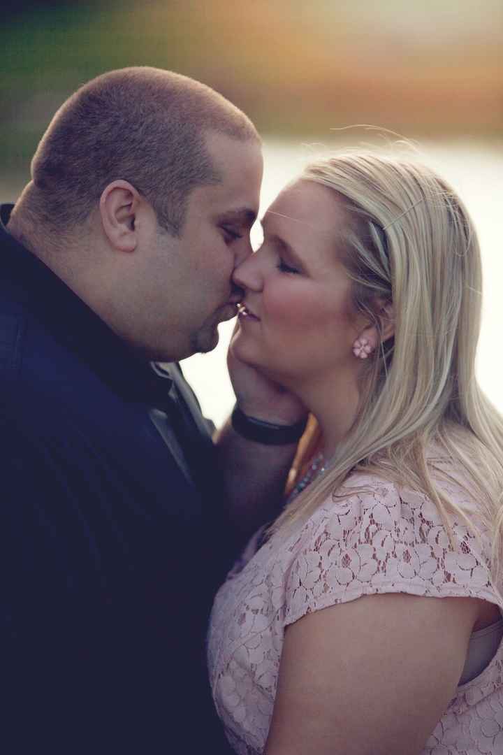 Engagement Photos Sneak Peak Pictures!