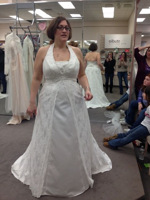Mailed the invites & bought my dress **Just added pics
