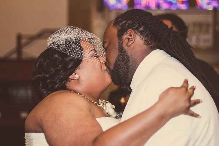 GUESS WHO GOT MARRIED ?!?!?!? COME SEE :)