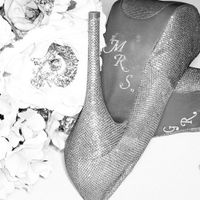 GUESS WHO GOT MARRIED ?!?!?!? COME SEE :)