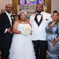 GUESS WHO GOT MARRIED ?!?!?!? COME SEE :)