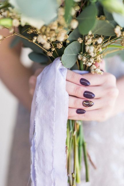 Wedding Nails: Bold or Subtle? 1