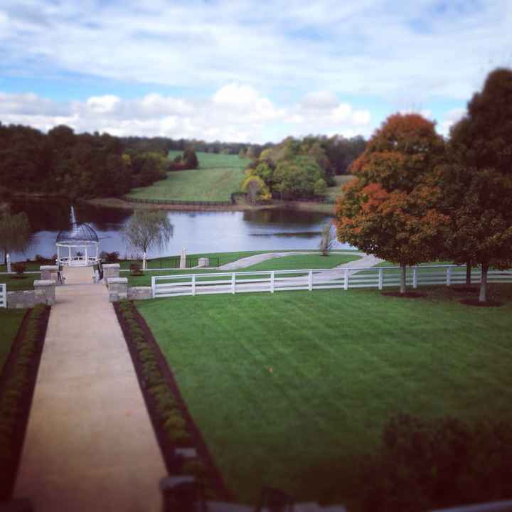 Do you have a photo of your ceremony location? SHARE UR PICTURE!