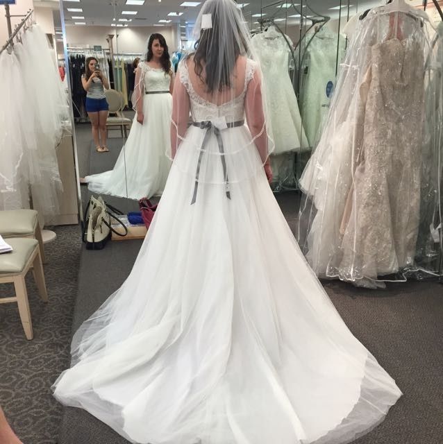 I need some dress porn!