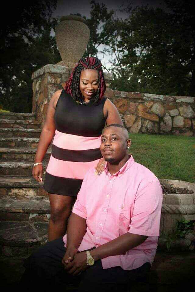 Engagement photo attire