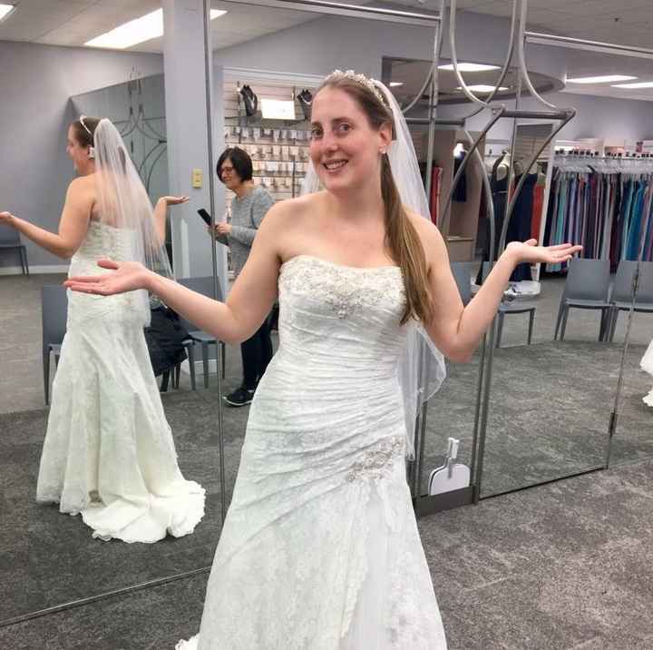 I wanna see your wedding dress!