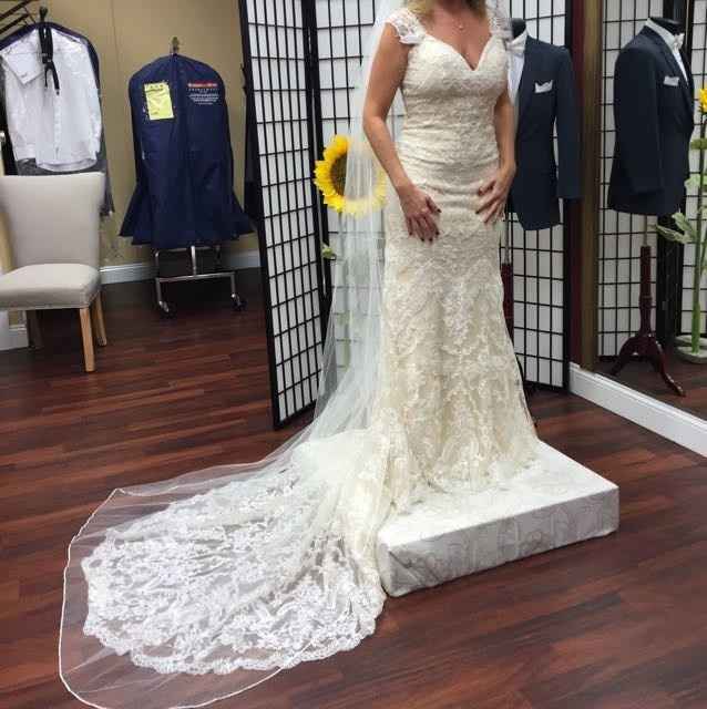 October 2017 Brides & Grooms!!