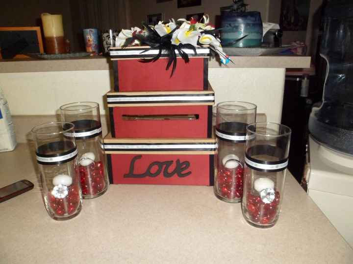 Show me your wedding card box. =)