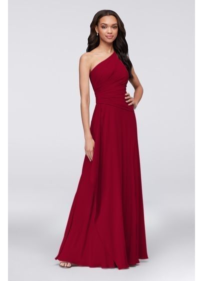 What color bridesmaids dresses? - 1