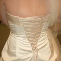 Ladies & Gents... I introduce You To... MY WEDDING DRESS!!!!