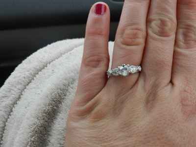 How did he propose & Show off dem raaangs!