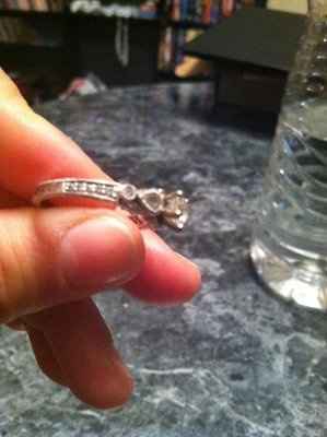 How did he propose & Show off dem raaangs!