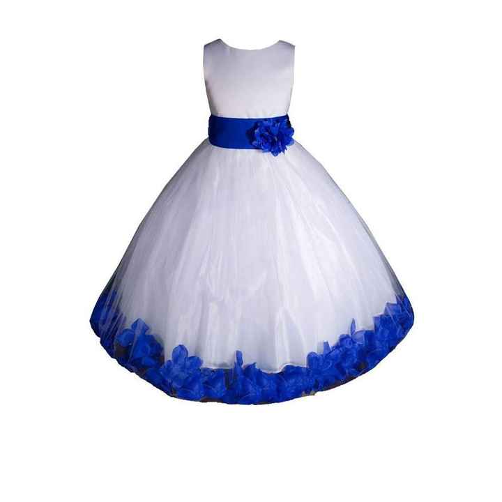 Can I see your flower girl dress??