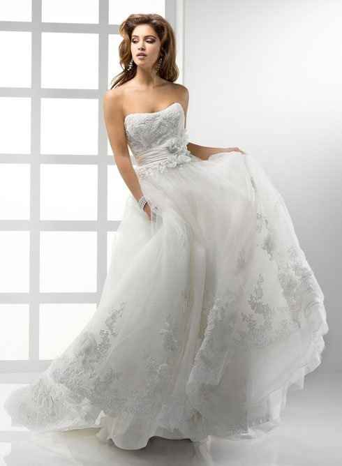 Trying to decide between two wedding gowns.. HELP PLEASE! :)