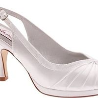 post your wedding  dress pic thanks.