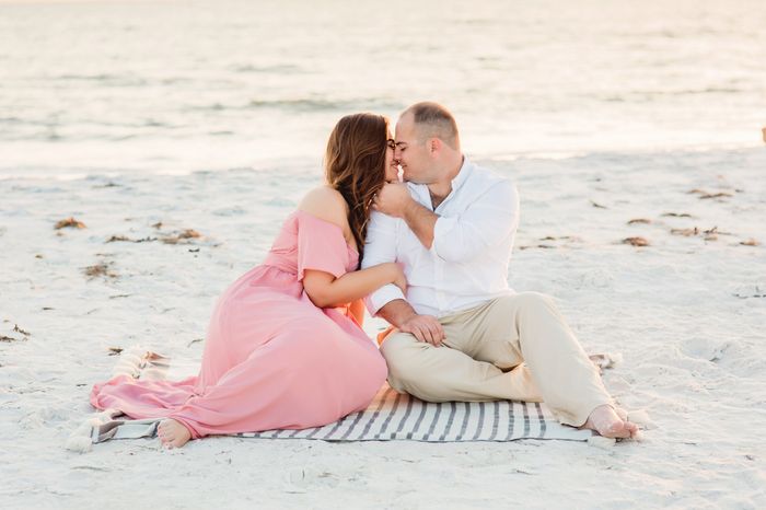 engagement pics - show me your favorite picture 37