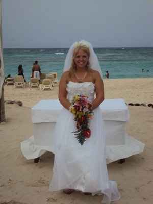 Show YOUR BRIDAL DRESS post PHOTOS