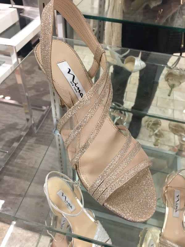 Show Me Your Shoes!!