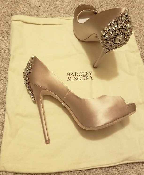 My shoes came in!!! :)