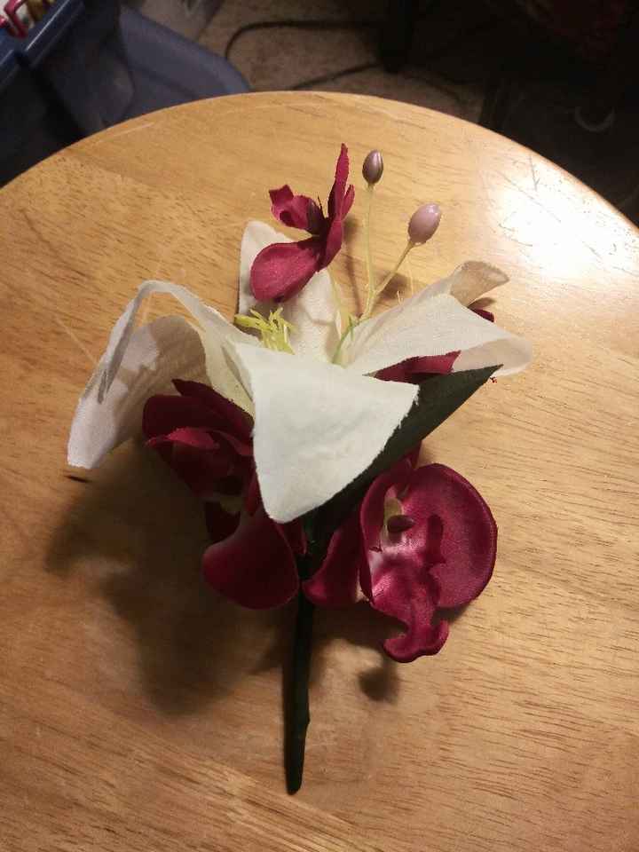 Real or artificial flowers ? - 1