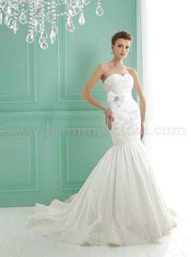 Calling All Maggie & Jasmine Collection Brides!