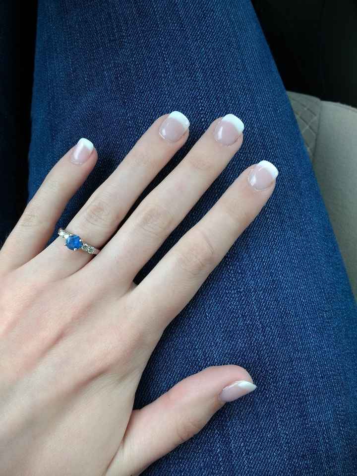 Sapphire e-ring