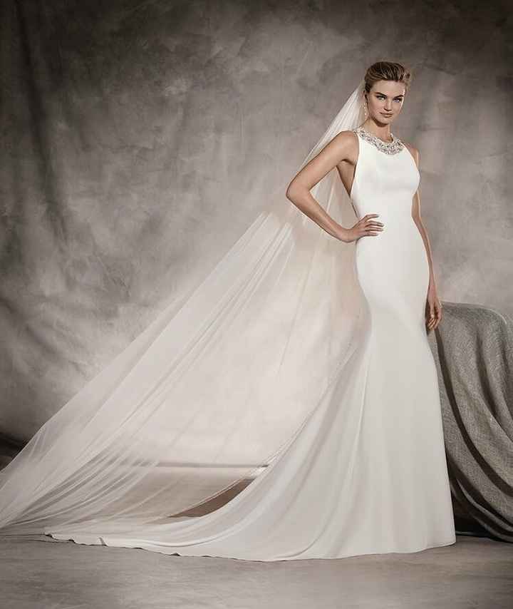 Does your wedding dress have lace, beading, or both? - 1