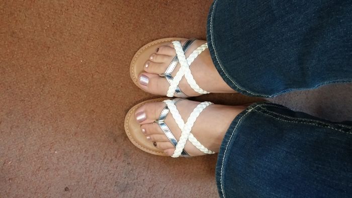 Anyone wearing flats?