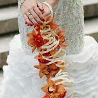 Any brides not doing bridal party bouquets? - 3
