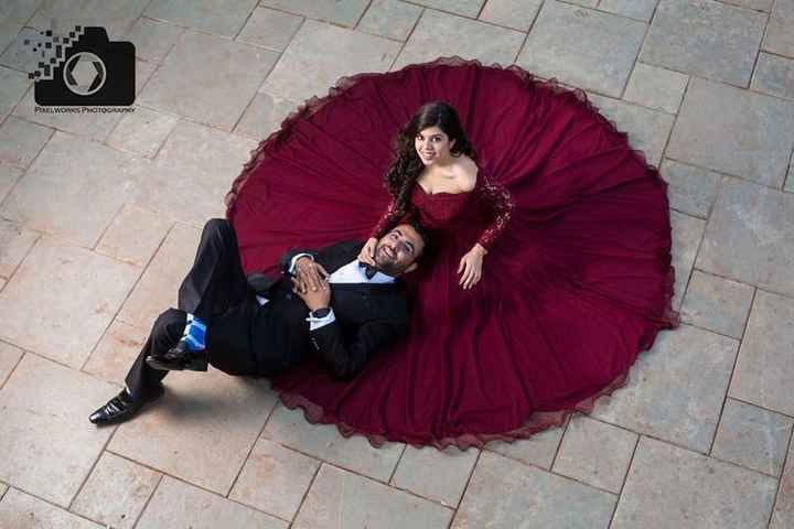 Please answer? What do you think of these weding poses 😊? - 1