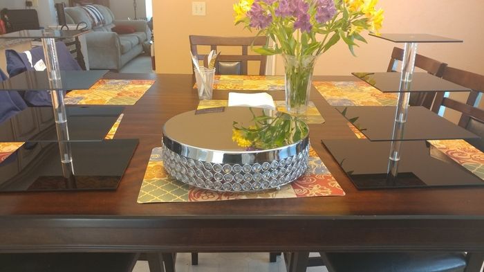 Let’s talk cake stands - 1