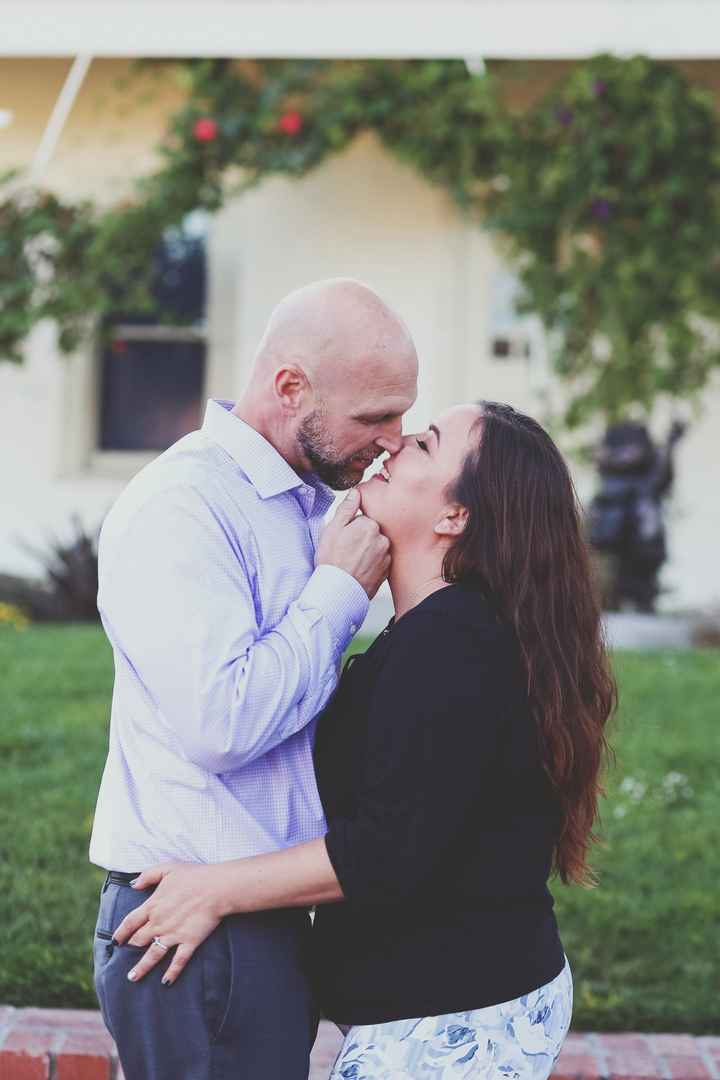 Engagement Photos-Advice on Makeup and Glasses Please!
