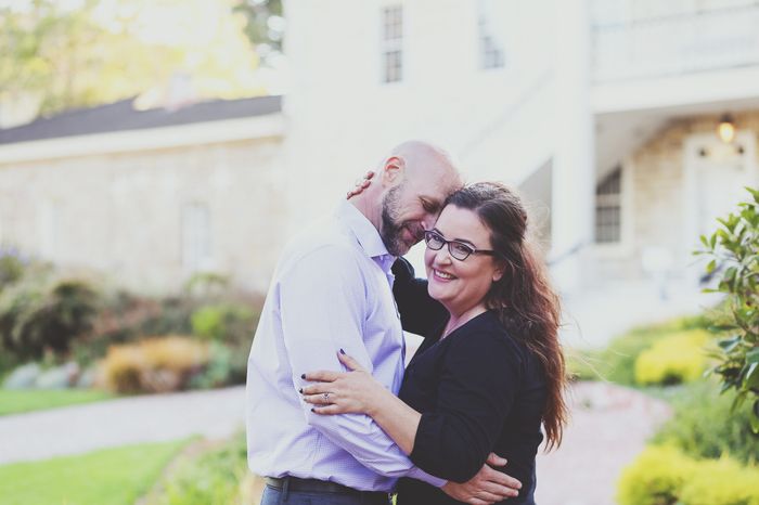 Engagement Photos-Advice on Makeup and Glasses Please!