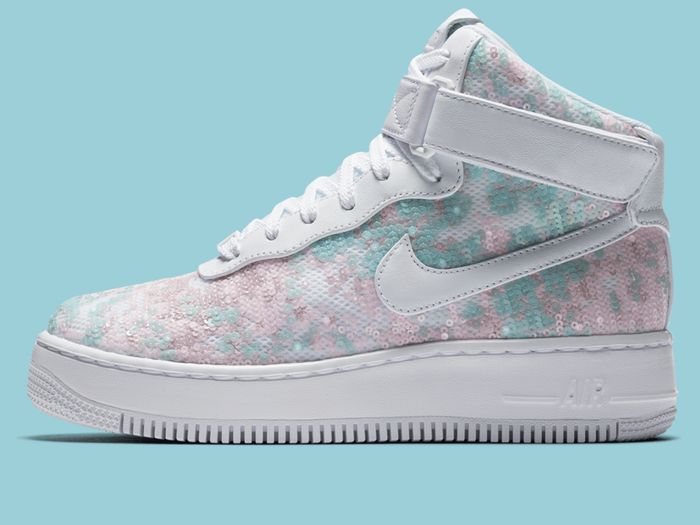 Sneakers for the wedding and other thoughts, anyone thought about it?