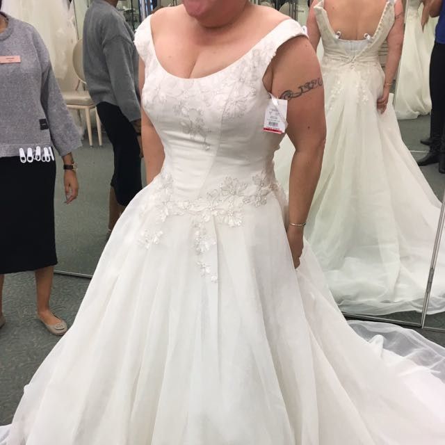 Let me see those ball gowns!