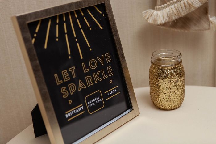 I made the glittered mason jars! 