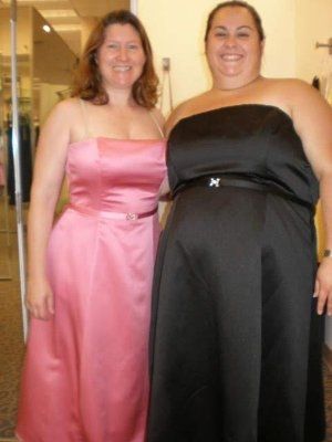 Let's see some bridesmaid dresses! :)