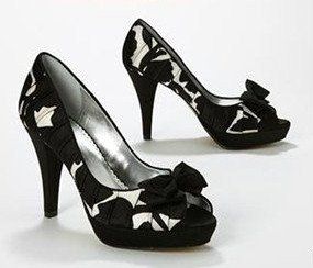 Show me your FEET! :) What shoes are you wearing?